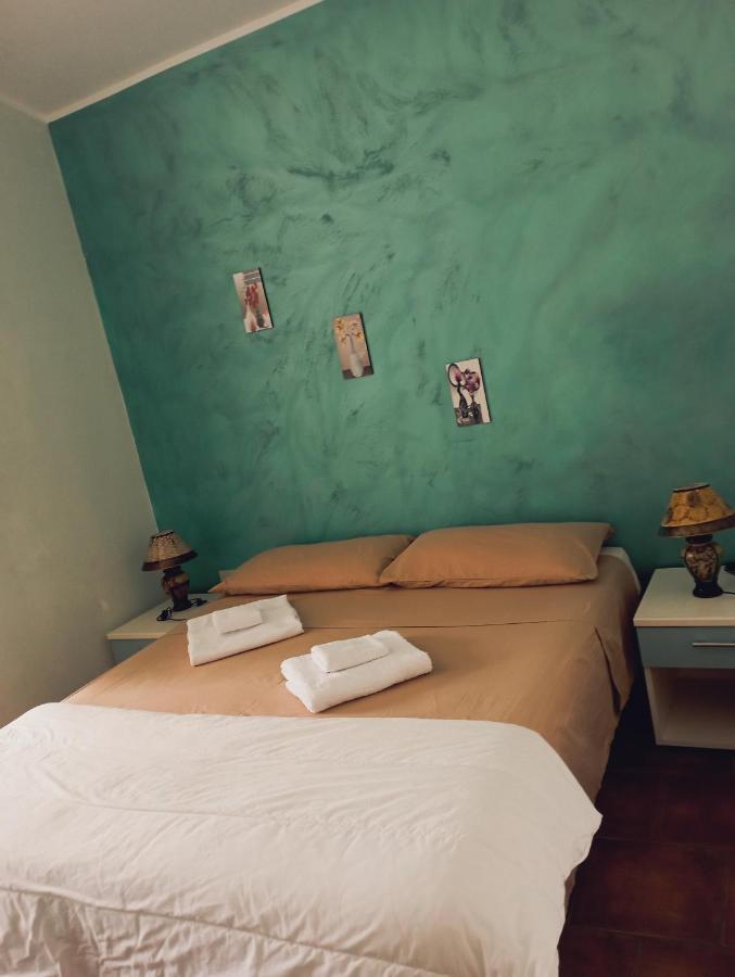 Alessandria del Carretto Ambrosia Hostel מראה חיצוני תמונה